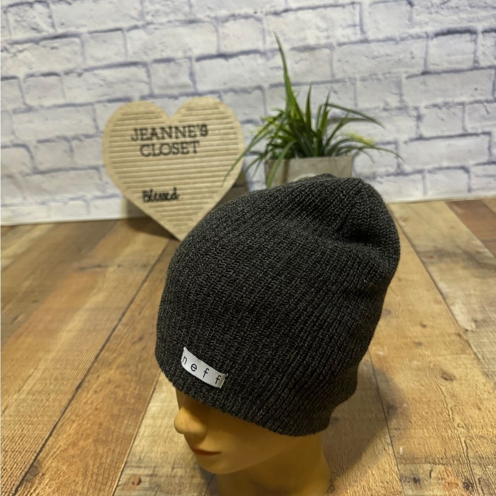 Neff beanie hat - Picture 3 of 5